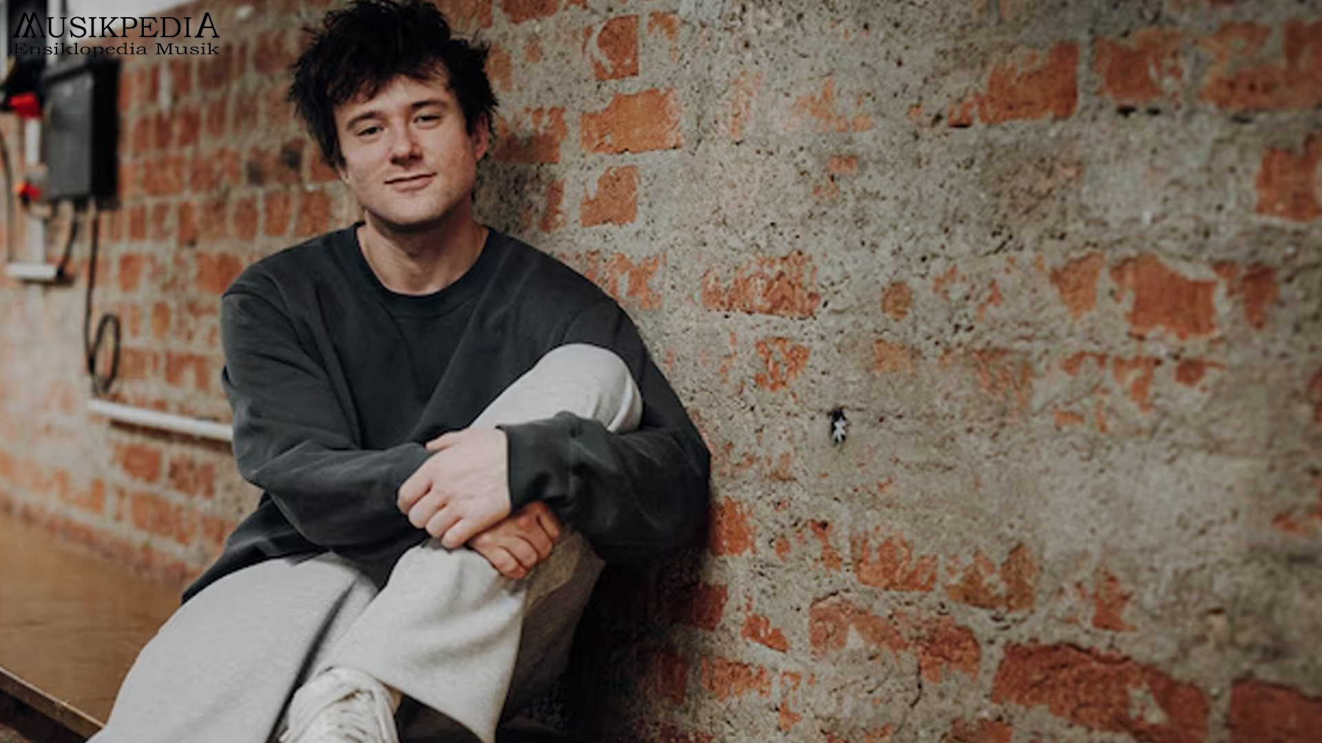 Lagu Alec Benjamin: 5 Cerita di Balik Lirik yang Menyentuh Hati
