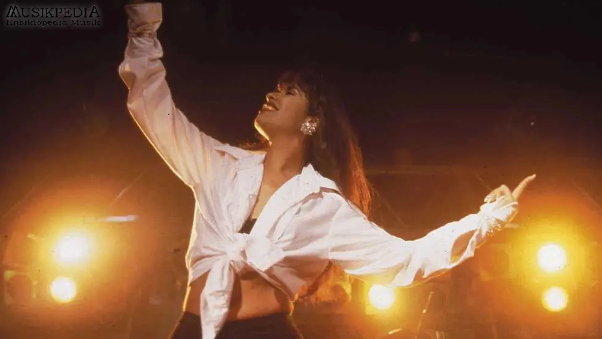 5 Momen Paling Menginspirasi dari Kehidupan Selena Quintanilla 2 5 Momen Paling Menginspirasi dari Kehidupan Selena Quintanilla