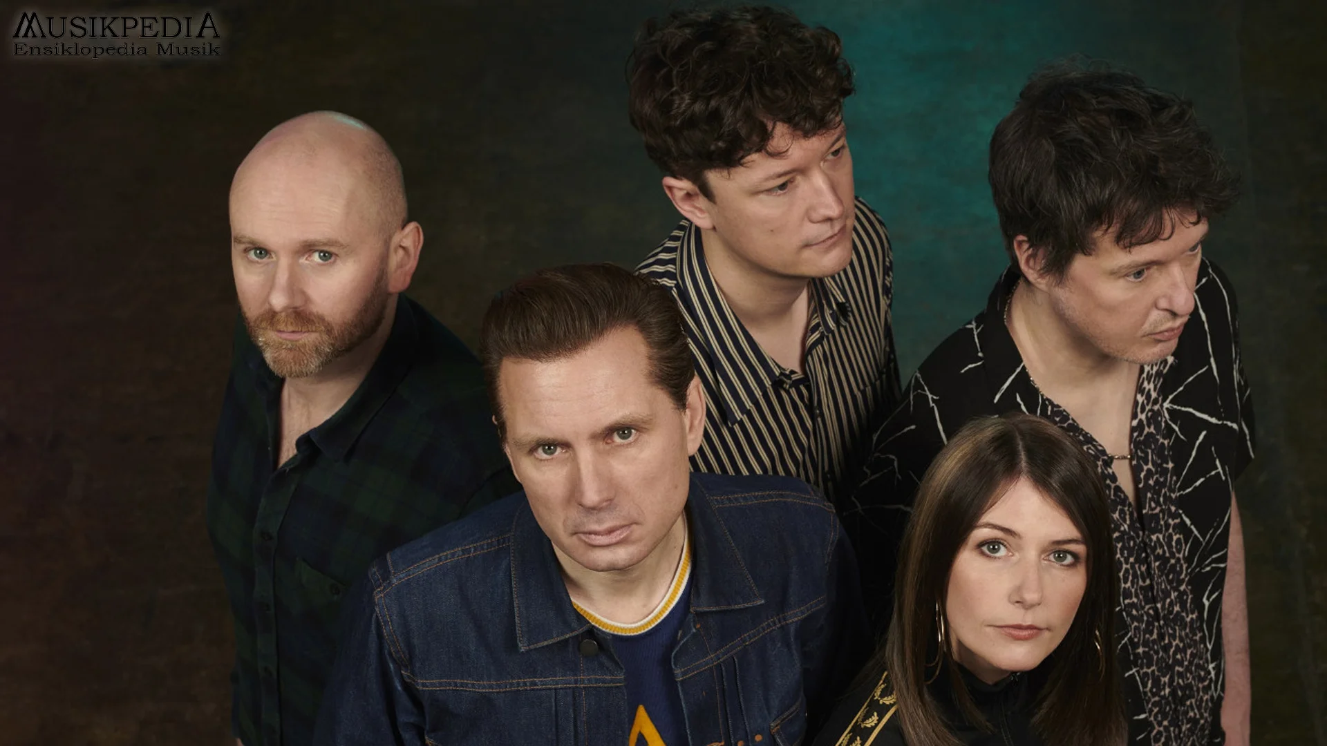 Franz Ferdinand, Band dengan 4 Era Musik yang Bikin Terpesona 2 Franz Ferdinand, Band dengan 4 Era Musik yang Bikin Terpesona