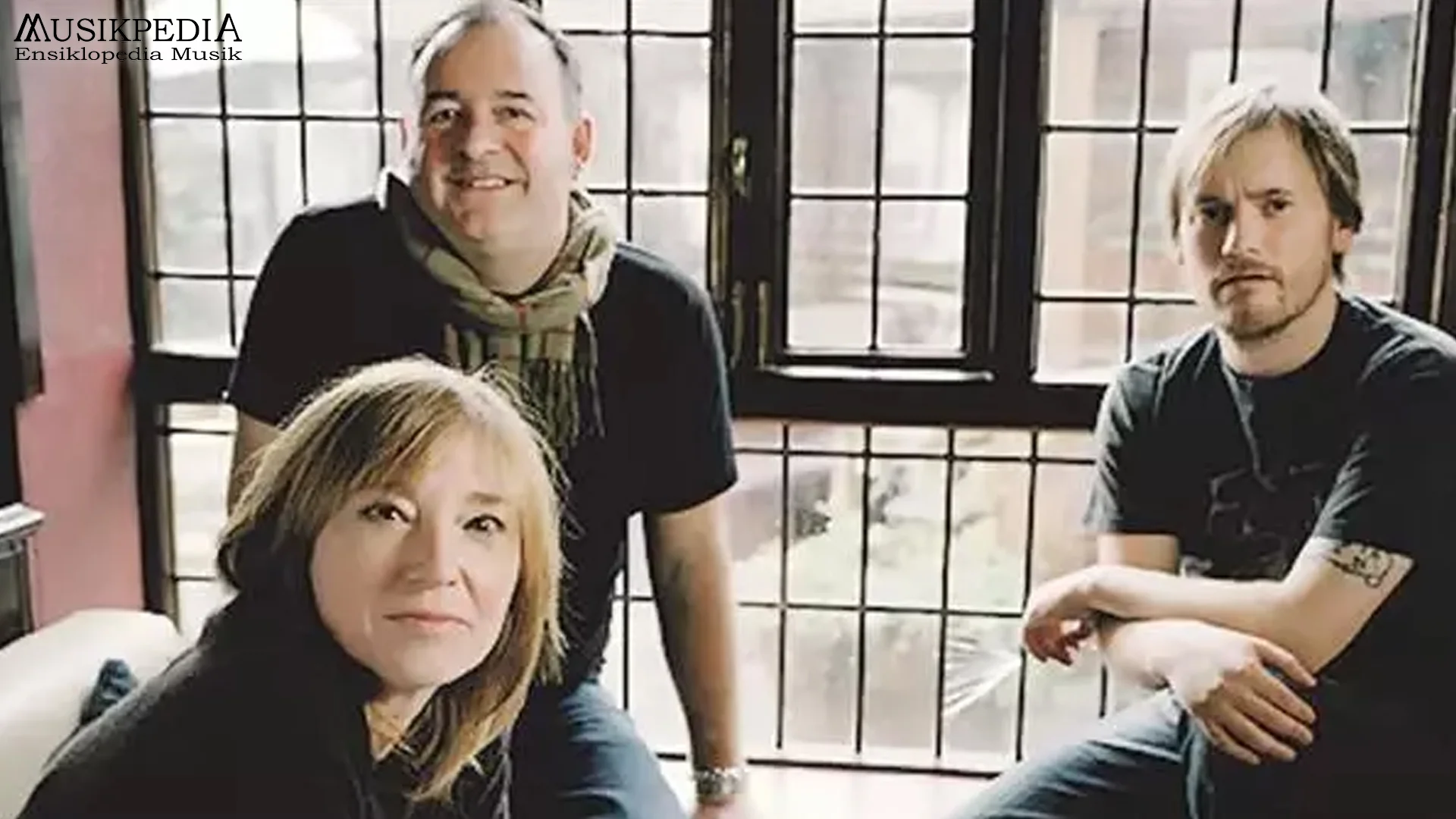 Portishead dan 5 Tips Bikin Lagu Lo Gak Basi Kayak Mereka 2 Portishead dan 5 Tips Bikin Lagu Lo Gak Basi Kayak Mereka