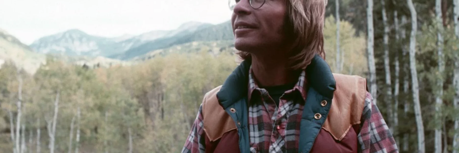 John Denver Cipta "Country Roads" 3 Menit, Jadi Lagu Pegunungan Abadi!