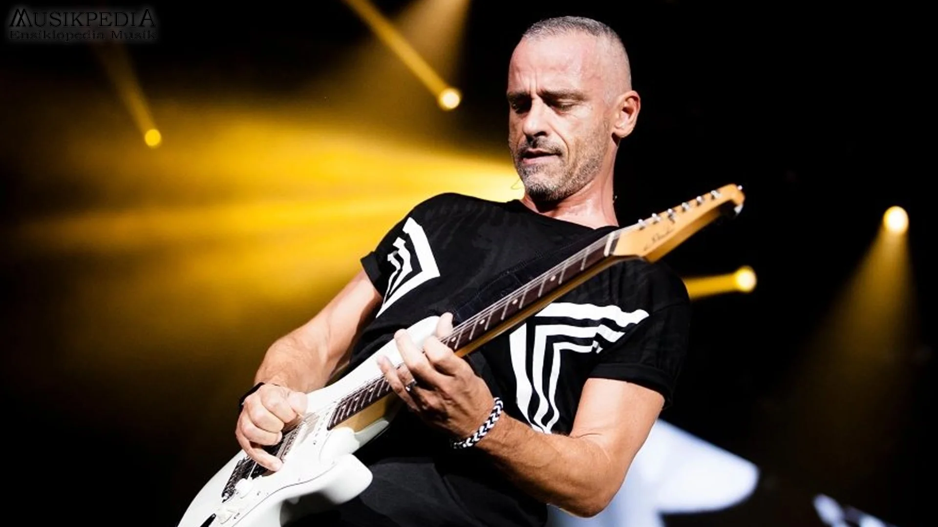 Eros Ramazzotti: 5 Kolaborasi Musik Terbaik Sepanjang Kariernya