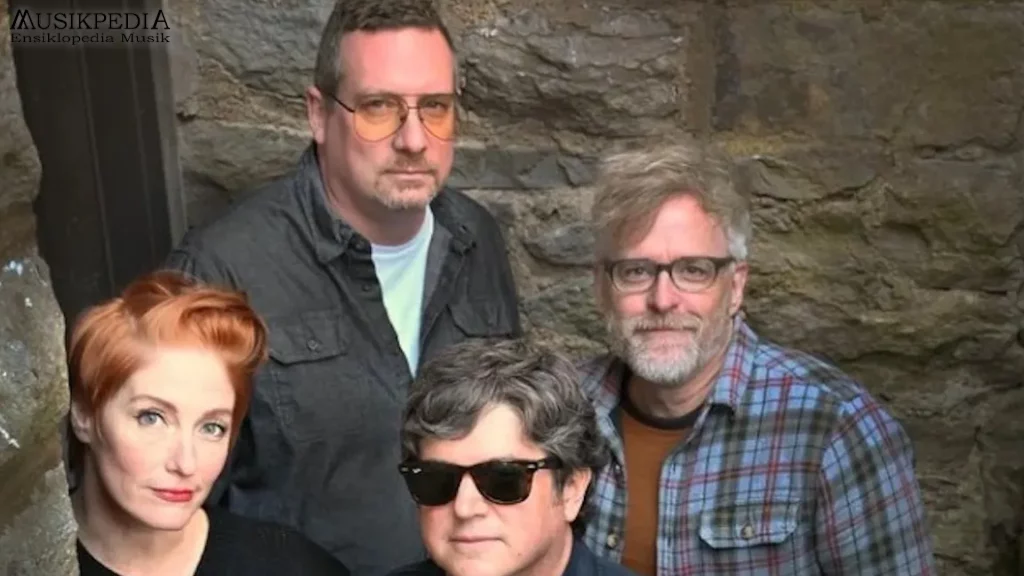 Penyanyi Sixpence None the Richer Tampilkan 5 Lagu Ikonik Paling Hits